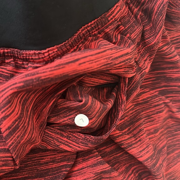 Men’s lululemon Core Shorts - Picture 4 of 5